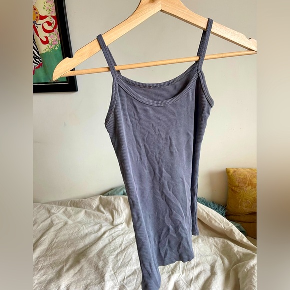 SOLD-Small Grey Tank - Picture 3 of 4